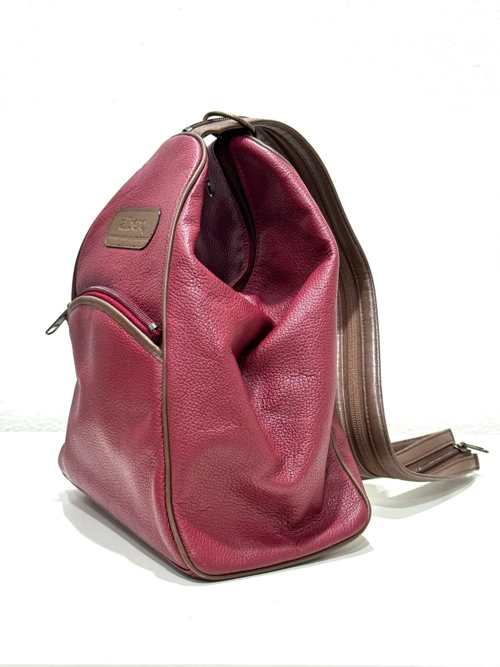 Vintage 90s Y2K Albero red pebbled leather  convertible backpack sling bag